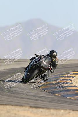 media/Jan-09-2025-Racers Edge (Thu) [[9e316ffd38]]/3-B Group/Session 4 (Turn 12 The Slide)/